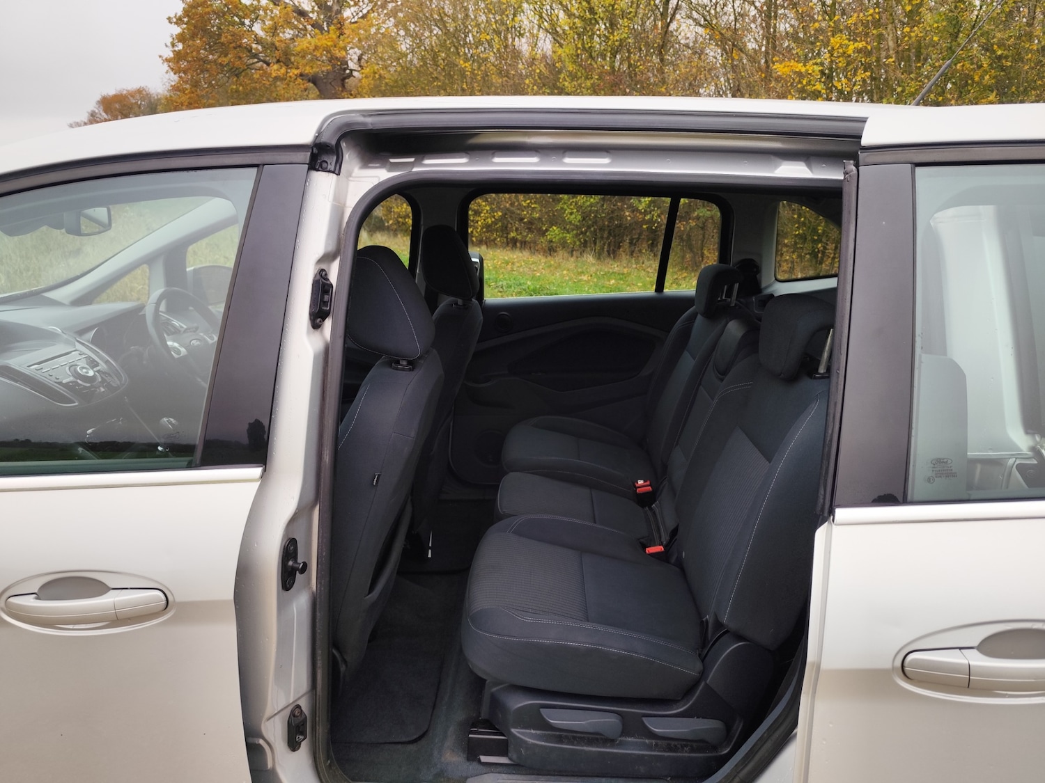 Used Ford Grand C-Max 2012 for sale - 76505143: Photo 13