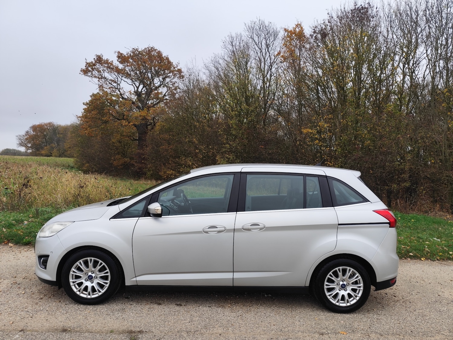 Used Ford Grand C-Max 2012 for sale - 76505143: Photo 7