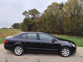 Used Skoda Superb 2013 for sale - 75983658: Photo