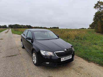 Used Skoda Superb 2013 for sale - 75983658: Photo