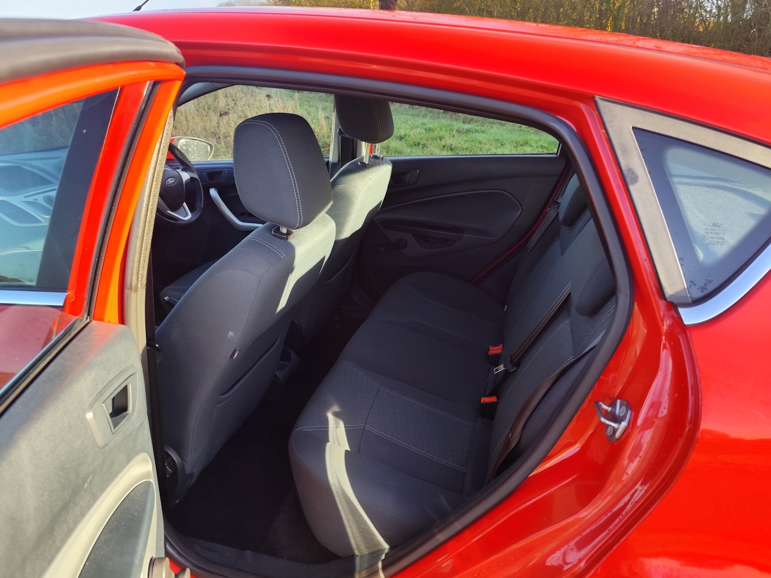 Used Ford Fiesta 2011 for sale - 76777122: Photo 16