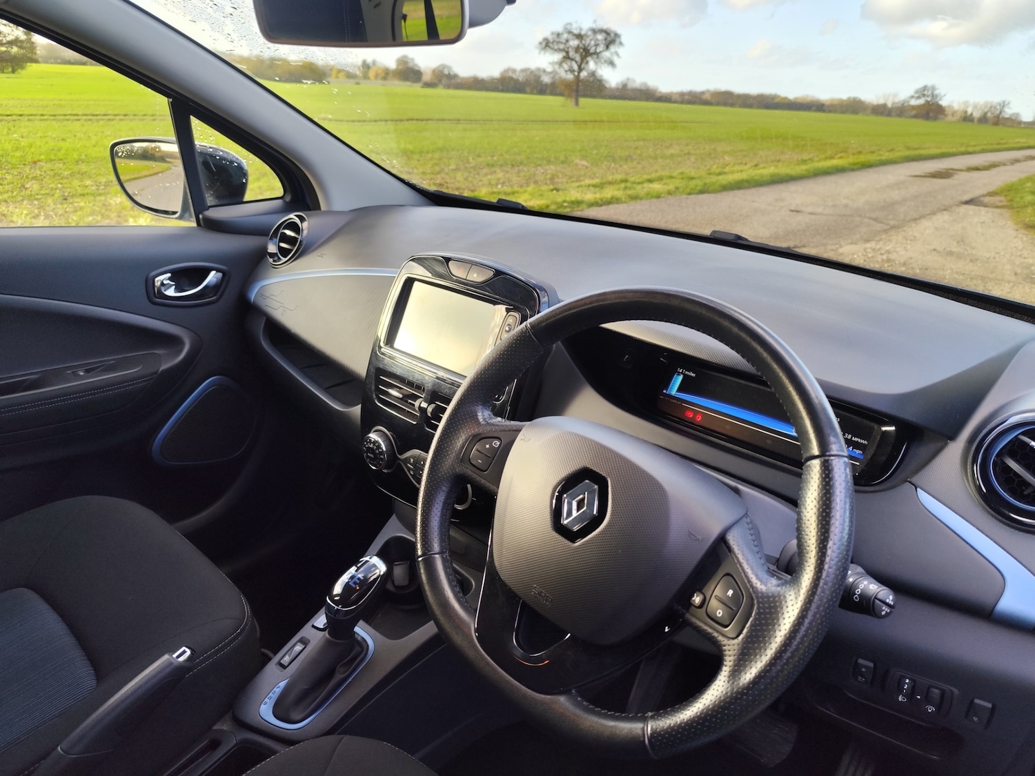 Used Renault Zoe 2018 for sale - 76738002: Photo 18