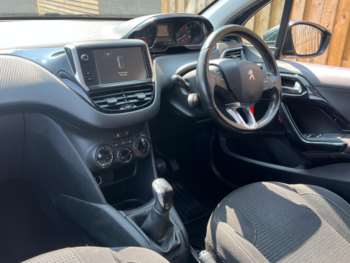Used Peugeot 208 2016 for sale - 74989193: Photo