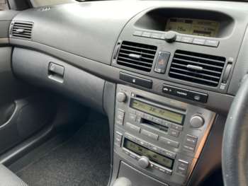 Used Toyota Avensis 2004 for sale - 71902092: Photo