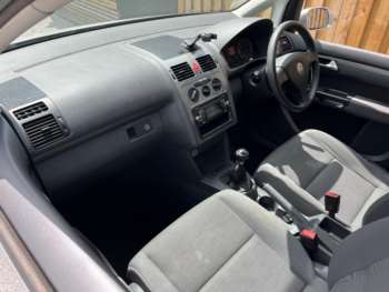 Used Volkswagen Touran 2009 for sale - 75071424: Photo