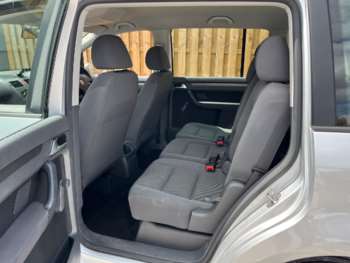 Used Volkswagen Touran 2009 for sale - 75071424: Photo
