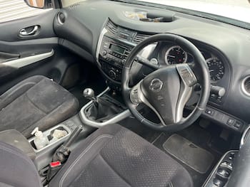 Used Nissan Navara 2016 for sale - 79720684: Photo