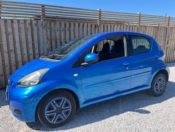 Used Toyota AYGO 2009 for sale - 79279687: Photo
