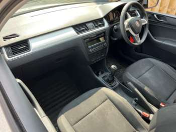 Used Skoda Rapid 2016 for sale - 74862063: Photo