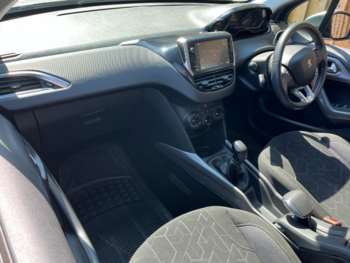 Used Peugeot 2008 2017 for sale - 74596738: Photo