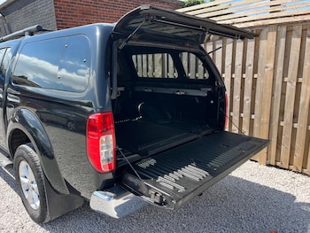 Used Nissan Navara 2009 for sale - 79212978: Photo