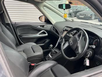 Used Vauxhall Zafira 2017 for sale - 79720680: Photo