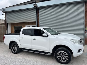 Used Nissan Navara 2016 for sale - 79553354: Photo