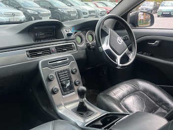Used Volvo V70 2011 for sale - 79465348: Photo
