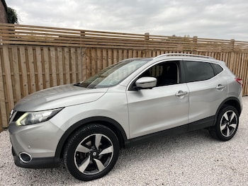 Used Nissan Qashqai 2016 for sale - 79279531: Photo