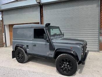 Used Land Rover Defender 1997 for sale - 79425980: Photo