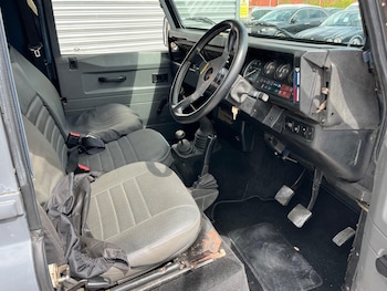 Used Land Rover Defender 1997 for sale - 79425980: Photo