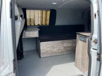 Used Volkswagen Transporter 2011 for sale - 74944728: Photo