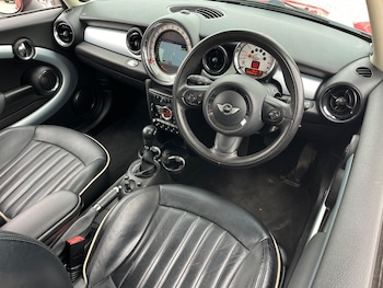 Used MINI Hatch 2011 for sale - 79553884: Photo