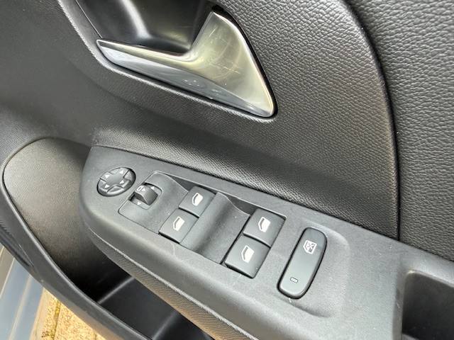 Used Vauxhall Corsa 2025 for sale - 77326832: Photo 19