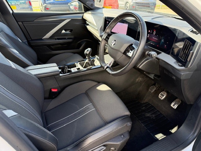 Used Vauxhall Astra 2023 for sale - 77890381: Photo 12