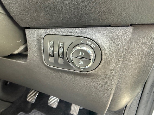 Used Vauxhall Corsa 2017 for sale - 77393804: Photo 19