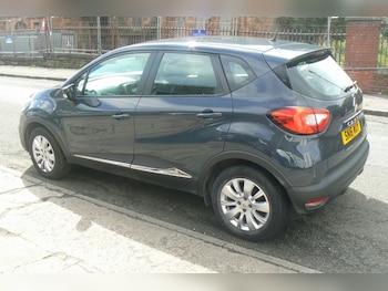 Used Renault Captur 2016 for sale - 76110382: Photo