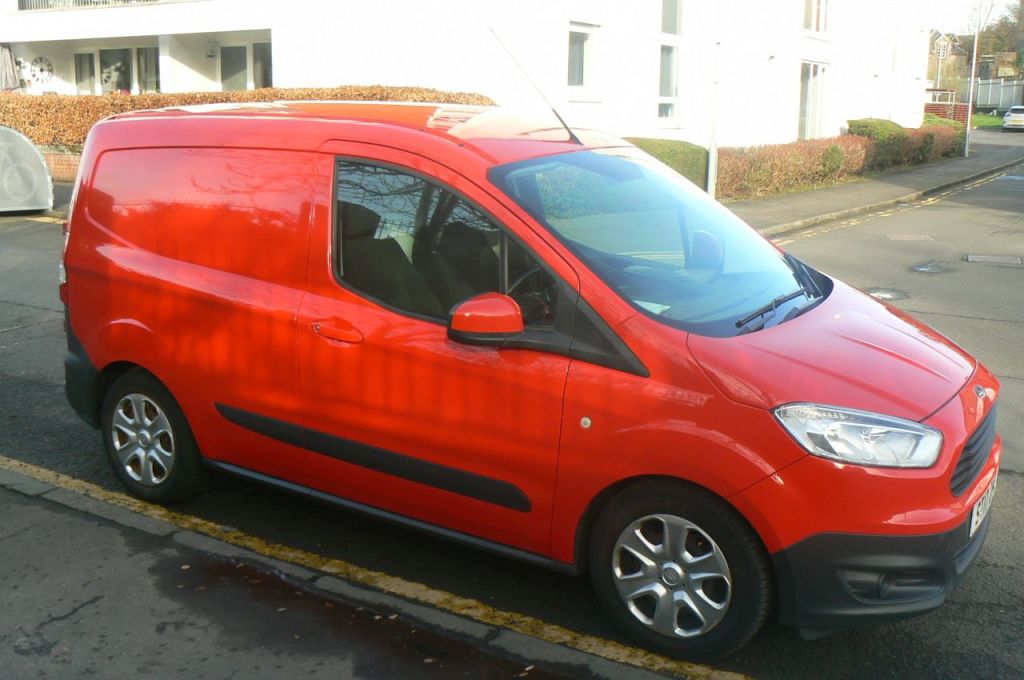 Used Ford Transit Courier 2017 for sale - 77845101: Photo 18