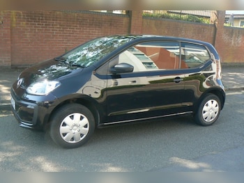 Used Volkswagen up! 2017 for sale - 79162340: Photo