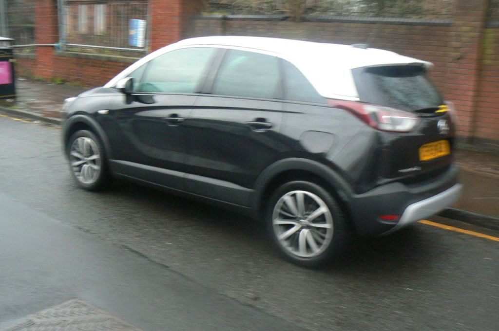 Used Vauxhall Crossland X 2019 for sale - 77001733: Photo 2