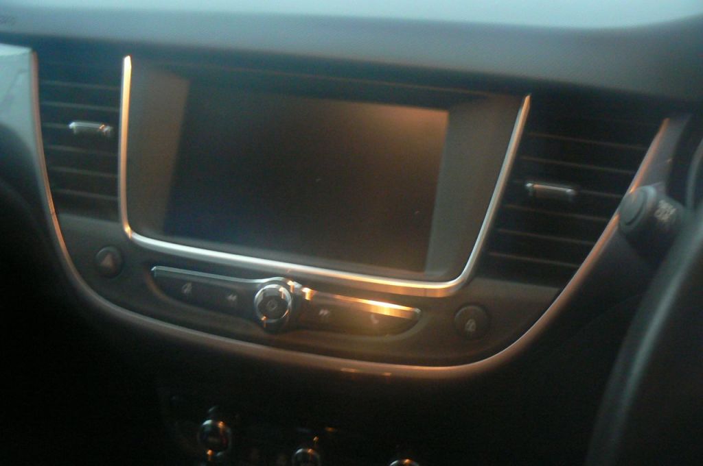 Used Vauxhall Crossland X 2019 for sale - 77001733: Photo 9