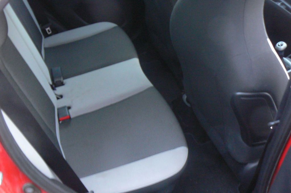 Used Toyota AYGO 2016 for sale - 76918862: Photo 9