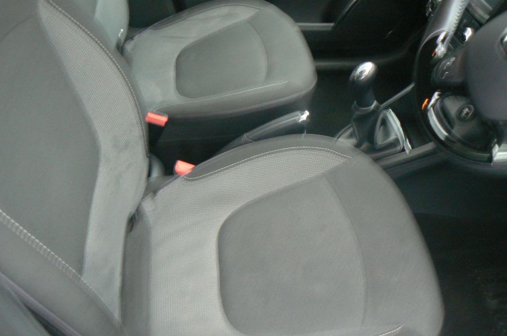 Used Renault Captur 2016 for sale - 77687806: Photo 12