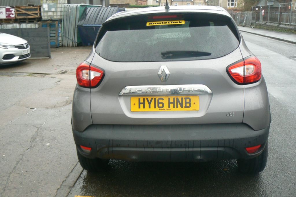 Used Renault Captur 2016 for sale - 77687806: Photo 6