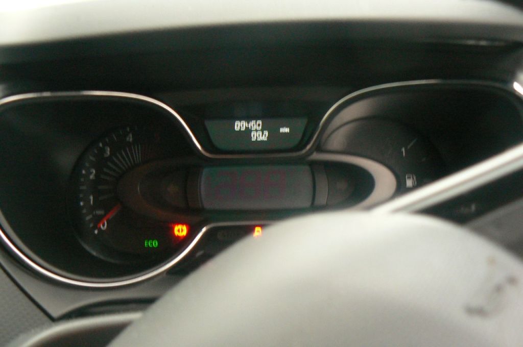 Used Renault Captur 2016 for sale - 77687806: Photo 9