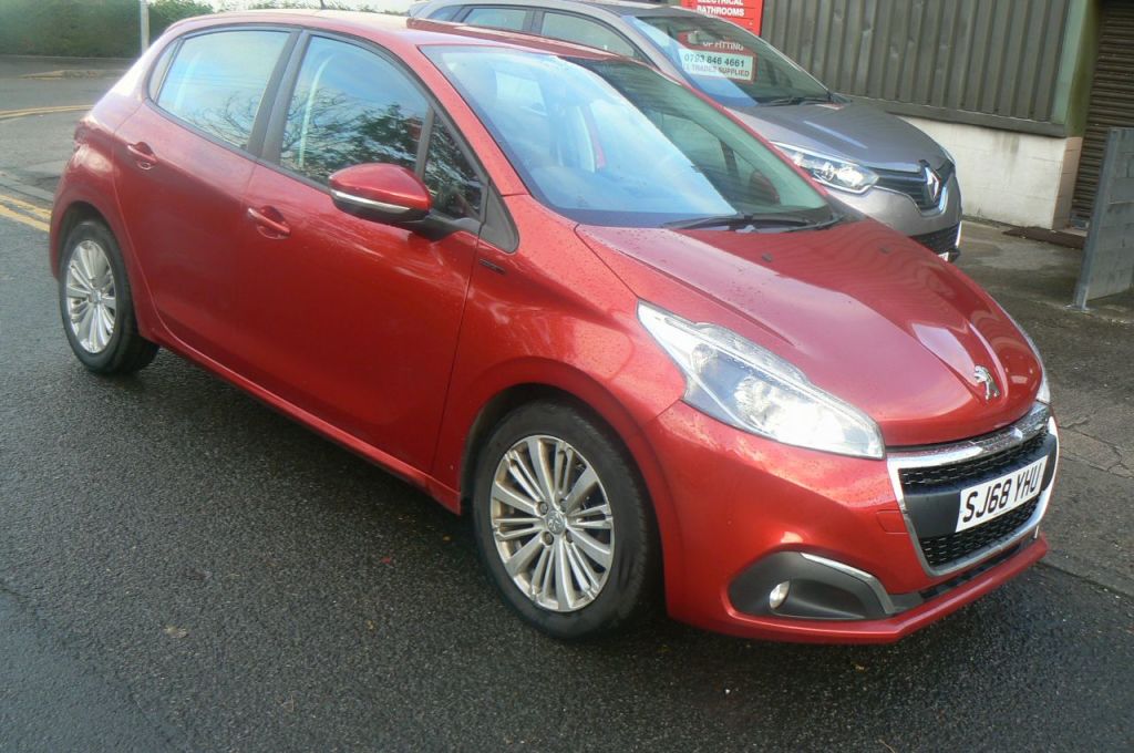 Used Peugeot 208 2018 for sale - 76352321: Photo 7