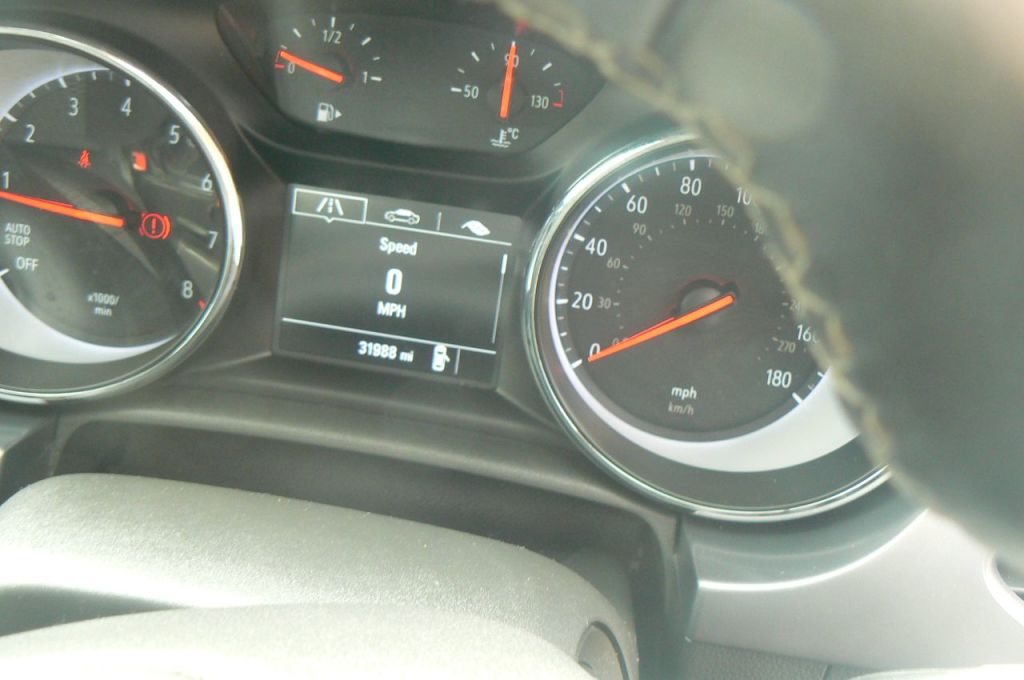 Used Vauxhall Astra 2020 for sale - 78106071: Photo 11