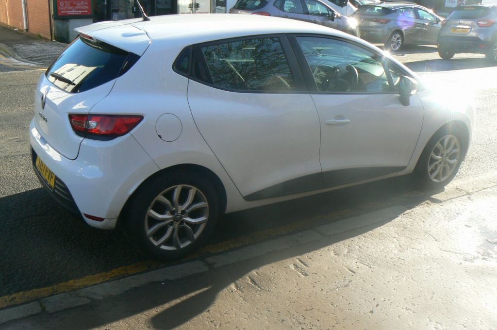 Used Renault Clio 2017 for sale - 77590218: Photo 8