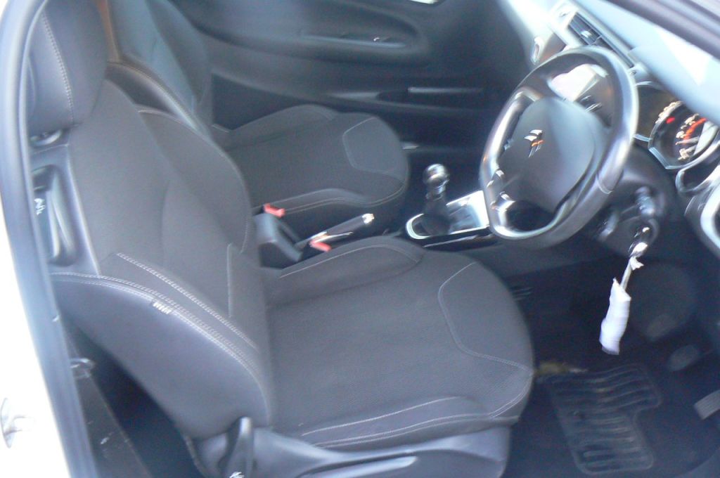 Used DS Automobiles DS 3 2016 for sale - 76918863: Photo 9