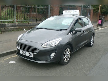 Used Ford Fiesta 2018 for sale - 76110381: Photo