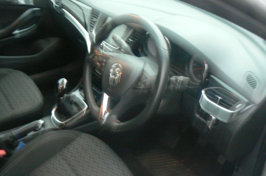 Used Vauxhall Astra 2016 for sale - 77830284: Photo 8