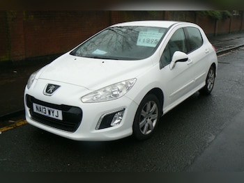 Used Peugeot 308 2013 for sale - 77296954: Photo