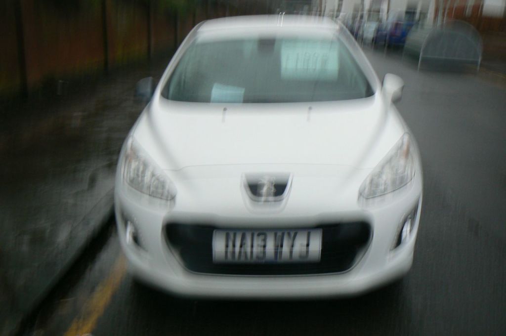 Used Peugeot 308 2013 for sale - 77296954: Photo 5