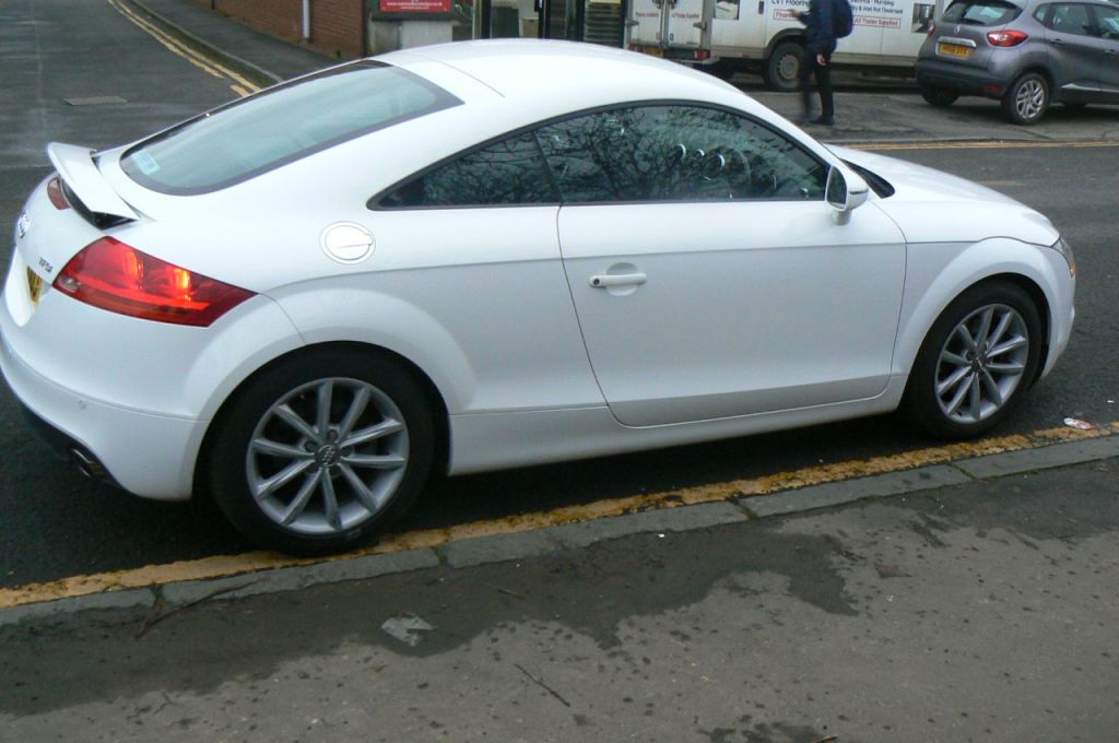 Used Audi TT 2011 for sale - 77282854: Photo 11