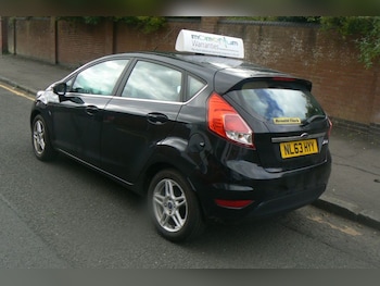 Used Ford Fiesta 2013 for sale - 76110394: Photo