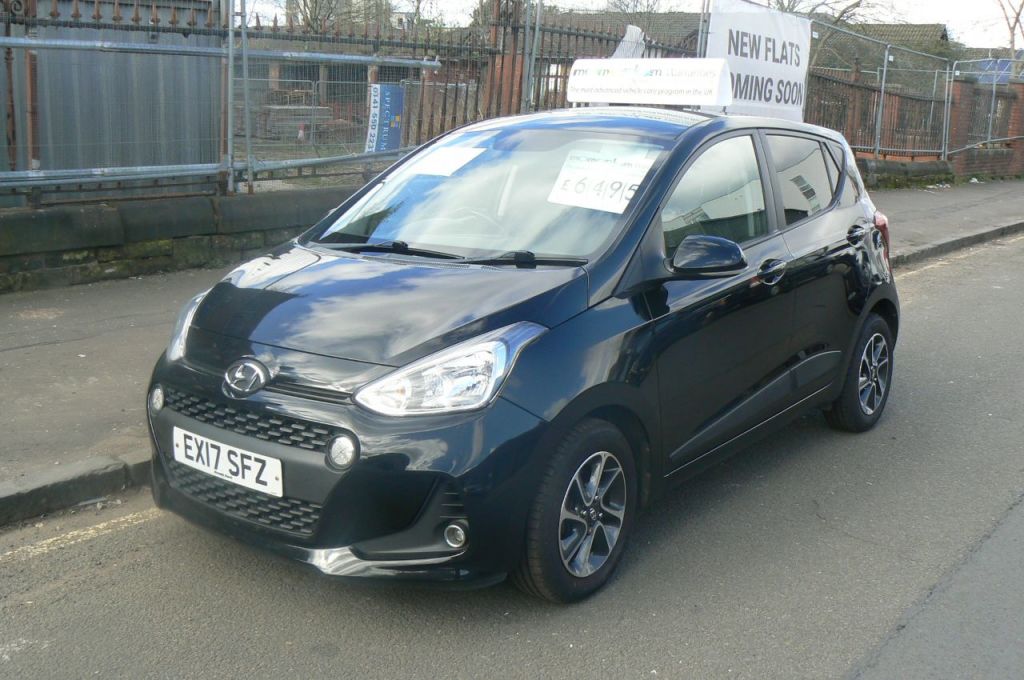 Used Hyundai i10 2017 for sale - 76110389: Photo 1
