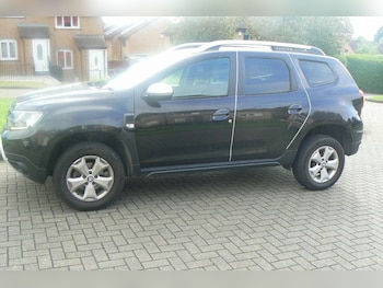 Used Dacia Duster 2020 for sale - 79524854: Photo