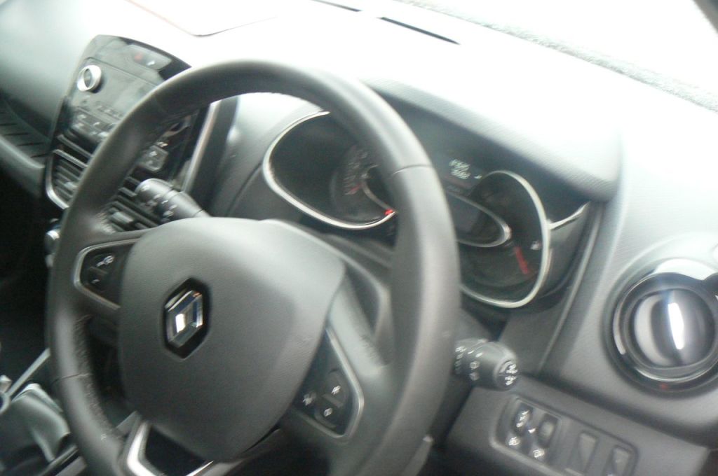 Used Renault Clio 2019 for sale - 77489845: Photo 7