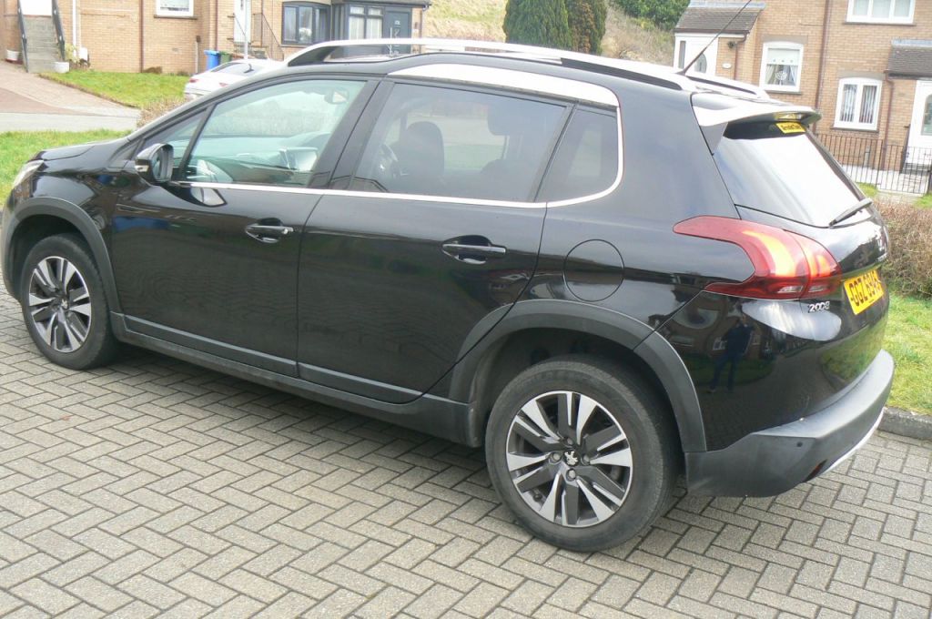 Used Peugeot 2008 2017 for sale - 77336407: Photo 3