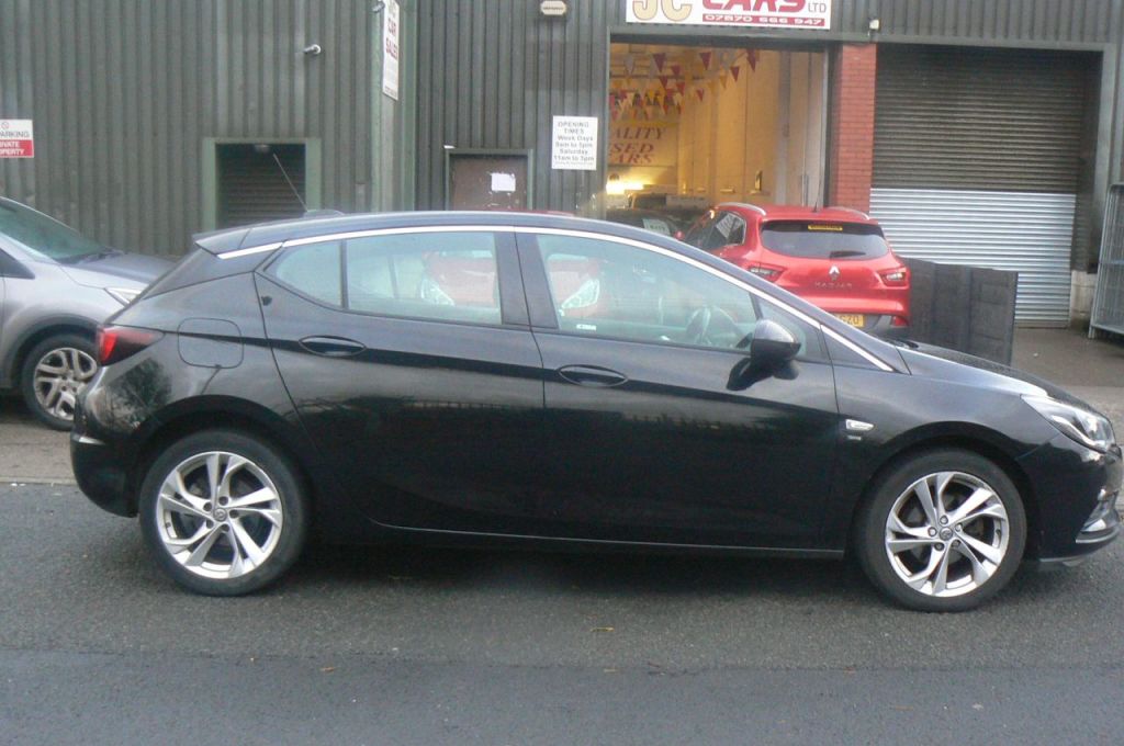 Used Vauxhall Astra 2017 for sale - 76422161: Photo 12